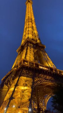 Fransa, Paris, manzara, Eyfel Kulesi, yükseklik, yüksek, sonbahar, bahar, doğa, Fransızca, sokak, aşk, romantizm, ışıklar, nehir, panorama, şehir, metropol, Avrupa, seyahat, macera, gezi, hafta sonu, yürüyüş, dinlenme, tatil