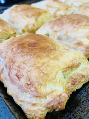 Pişirme, fırın, hamur, mutfak, puf, ekmek, fırın örtüsü, yemek, lezzetli, kalori, evde