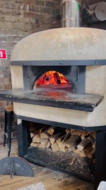 Soba, odun, konfor, ateş, fırın, yemek, yemek, kafe, restoran, pizza.
