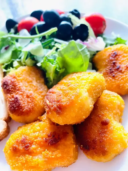 Tavuk, tavuk, et, yemek, yemek, zeytin, domates, yeşillik, salata, öğle yemeği, kahvaltı, mutfak, yemek, tabak, lezzetli, vitamin, evde.