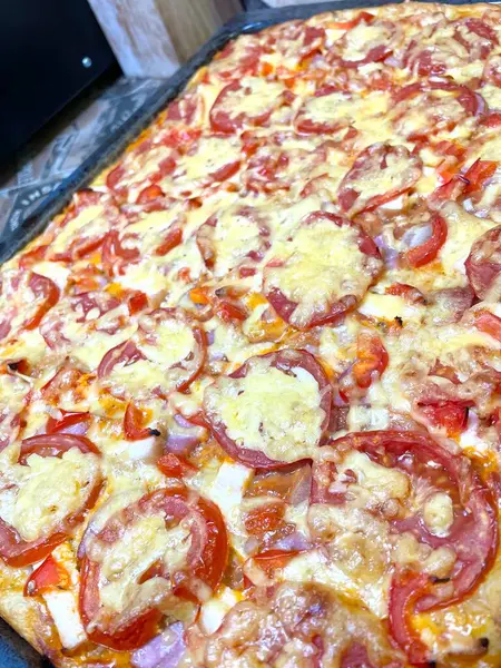 Fırın, pasta, pizza, un, hamur, kalori, yemek, ürün, yemek, lezzetli, iştah açıcı, peynir, domates, biber, evde, mutfak, masa, fırın, fırın