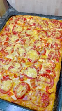 Fırın, pasta, pizza, un, hamur, kalori, yemek, ürün, yemek, lezzetli, iştah açıcı, peynir, domates, biber, evde, mutfak, masa, fırın, fırın