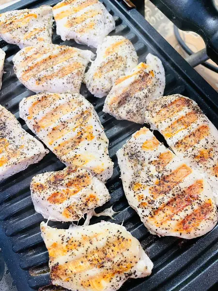 Et, tavuk, ızgara, protein, yağ, kızarmış, sebze, peynir, domates, mutfak, yemek, yemek.