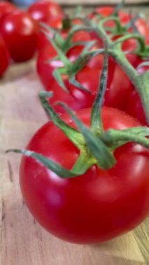 Domates, domates, sebze, kırmızı, yaz, hasat, lezzetli, yemek, yemek, vitamin, mutfak, masa, tahta, aşçı, vegan