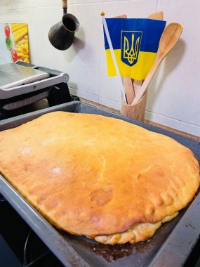 Turta, bayrak, gelenekler, pasta, Ukrayna, ulusal, Ukrayna, hamur, tabak, mutfak, ahşap, aşçı, un, fırın, lezzet, yemek, kalori