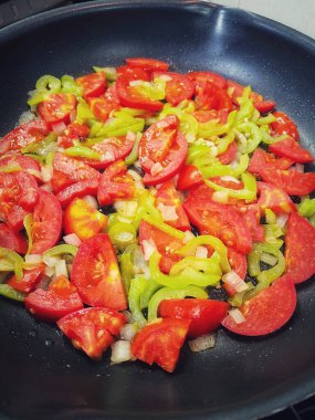 Domates, domates, soğan, biber, yağ, kızartma tavası, gaz, yemek, vitamin, kırmızı, yemek, lezzetli, yeşil