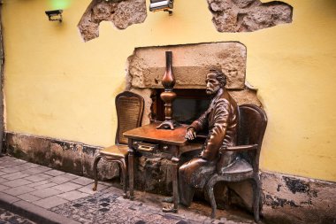 Ukrayna, Lviv, Ukraynaca, mimari, sokak, gökyüzü, uzay, doğa, savaş, hayat, yürüyüş, ilginç, seyahat, seyahat, seyahat, özgürlük, aşk, hayat, turizm, seyahat, tarih, duvar, grafiti, duvarlar, sanat