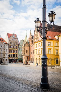Polonya, Polonya, Wroclaw, doğa, turizm, sonbahar, ilkbahar, sokaklar, dışarıda, yürüyüş, mimari, seyahat, seyahat, gezi, ilginç, tarih, kültür, cüce, cüce
