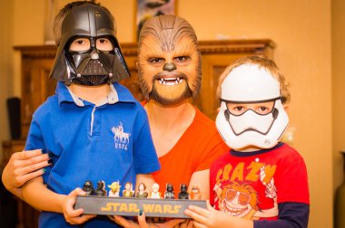 StarWars, TheForce, Jedi, Sith, May Force With You, DarthVader, Yoda, TheMandalorian, StarWarsFan, Işın Kılıcı, StarWarsUniverse, The Darkside, Galaktik Empire, Skywalker, StarwarsCommunity, ForceAwakens, RiseofSkywalker, Klon Savaşları, RebelAlliance