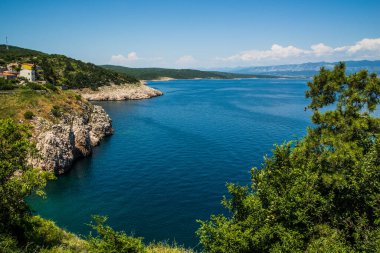 Hırvatistan, ada, Krk, Krk, Vrbnik, deniz, su, turizm, yolculuk, seyahat, dinlenme, plaj, cennet, doğa, tarih, caddeler, aşk, yaşam