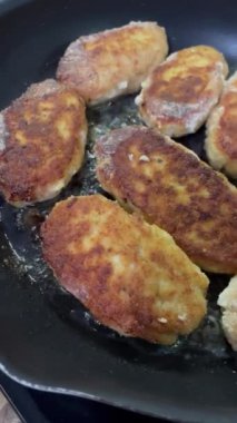 Pirzola, et, kızartma, tava, gaz, ateş, yağ, kalori, yemek, yemek, yemek, mutfak, iştah.