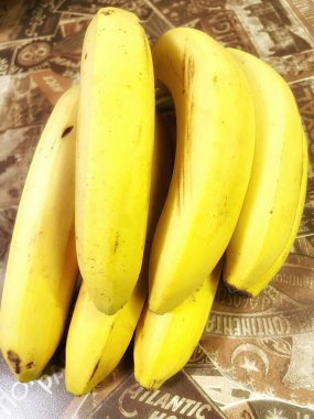 Muz, muz, meyve, meyve, sarı, masa, mutfak, yemek, yemek, vitaminler, organik, vegan, aşçı, tatlı.