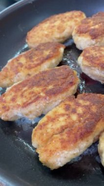 Pirzola, pirzola, tava, yağ, kızartma, et, et, et, tuz, soba, gaz, cızırtı, aroma, yemek, mutfak, yemek, yemek, yemek, ev, tavuk, anne, hayat, ev
