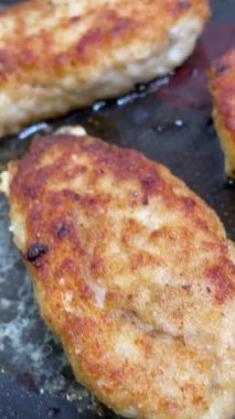 Pirzola, pirzola, tava, yağ, kızartma, et, et, tavuk, domuz, tuz, soba, gaz, cızırtı, aroma, yemek, mutfak, yemek.
