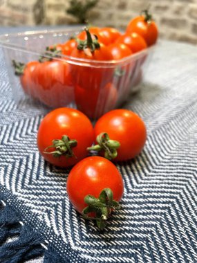 Domates, domates, sebze, sebze, yemek, mutfak, masa, vitaminler, organik, vegan, kırmızı