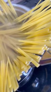 Makarna, makarna, spagetti, koni, makarna, un, yemek, mutfak, yemek, yemek, iştah, iştah, iştah, yemek, organik, vegan, sağlıklı, lezzetli, aşk, hayat.