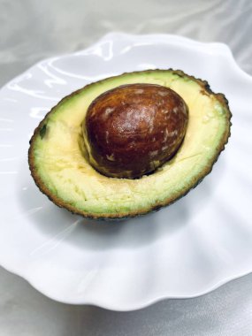Avokado, yeşil, lezzetli, taş, yemek, vitamin, sebze, sebze, masa, mutfak, organik, botanik, doğal, vejetaryen, vejetaryen.