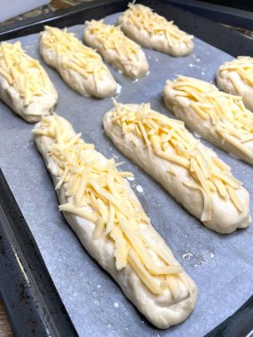 Peynir çubukları, ev yapımı hamur işleri, fırın, çörek, pasta, lezzetli, aromatik, kalori, yemek, un, un, ev yapımı, mutfak, aşk, hayat..