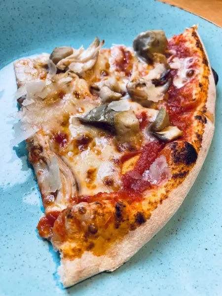 Pizza, parmesan, sos, peynir, masa, yemek, yemek, kalori, domates, sosis, engeller, tabak