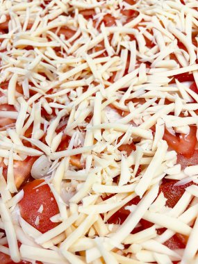 Ev yapımı hamur işleri, rendelenmiş peynir, iştah, ev yapımı pizza, pasta, peynir, soğan, domates, fırın, yemek, yemek, konfor, aromatik, lezzetli, hayatı seviyorum..