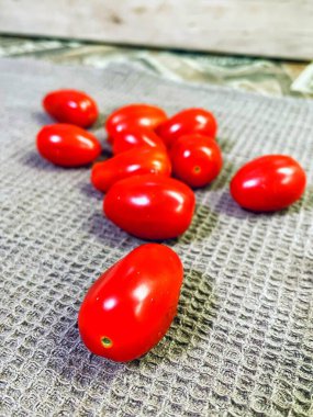 Domates, domates, kırmızı, sebze, vitaminler, yemek, yemek, ürün, masa, yemek, yemek pişirme, lezzetli, mutfak, havlu, kırmızı, aşk, hayat..