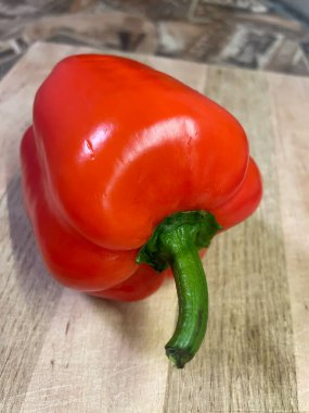 Kırmızı tatlı dolma biber, sebze, sebze, vitaminler, parlak, yemek, kesim, sulu, olgun, aşçı, masa, aşk hayatı..