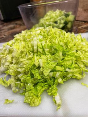 Parçalanmış Çin lahanası, yeşil, yeşiller, salata, vitamin, yemek, yemek, yemek, yemek, masa, mutfak, lezzetli, sağlık, vegan, organik, uzun ömürlü, aşk hayatı!