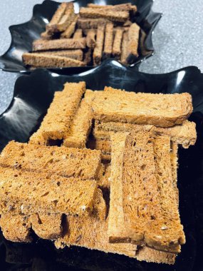 Kurutulmuş tahıl, çavdar, buğday, mısır gevreği, kraker, yiyecek, un, masa, tabak, mutfak, Ukrayna, Ukrayna, lezzetli, yenilebilir, aşk, yaşam, atıştırmalık