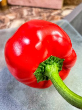 Kırmızı dolma biber, pansiyon, salata, kahvaltı, öğle yemeği, masa, mutfak, yemek, yemek, vitamin, sebze, yemek, yemek, lezzetli, aşk hayatı!