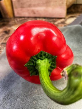 Kırmızı dolma biber, pansiyon, salata, kahvaltı, öğle yemeği, masa, mutfak, yemek, yemek, vitamin, sebze, yemek, yemek, lezzetli, aşk hayatı!