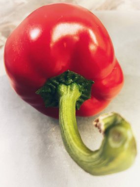 Kırmızı dolma biber, pansiyon, salata, kahvaltı, öğle yemeği, masa, mutfak, yemek, yemek, vitamin, sebze, yemek, yemek, lezzetli, aşk hayatı!