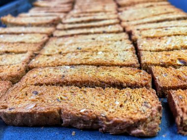 Kurutulmuş tahıl, çavdar, buğday, mısır gevreği, kraker, yiyecek, un, masa, tabak, mutfak, Ukrayna, Ukrayna, lezzetli, yenilebilir, aşk, hayat.