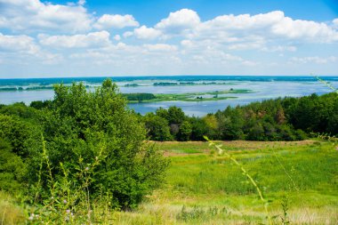 Dinyeper, Ukrayna, Ukrayna, Vytachiv, Village, Obukhiv bölgesi, Kyiv bölgesi, Dnipro, River, Windmill, Eski ahşap kilise, Avrupa, bahar, yaz, doğa, mimari, turizm, ilginç, yolculuk, tarih, seyahat, aşk hayatı.