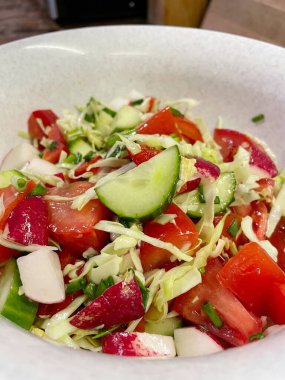 Salata, sebze, vitamin, kâse, mutfak, yemek, yemek, salatalık, domates, biber, turp, lahana, yağ.