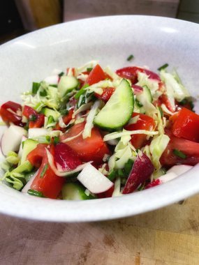 Salata, sebze, vitamin, kâse, mutfak, yemek, yemek, salatalık, domates, biber, turp, lahana, yağ.