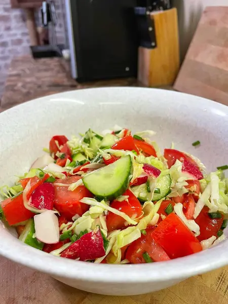 Salata, sebze, vitamin, kâse, mutfak, yemek, yemek, salatalık, domates, biber, turp, lahana, yağ.