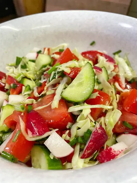 Salata, sebze, vitamin, kâse, mutfak, yemek, yemek, salatalık, domates, biber, turp, lahana, yağ.