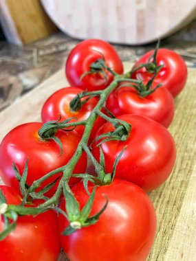 Masada kırmızı domates, domates, vegan, sağlık, organik, mutfak, masa, yemek, Ukrayna, Ukrayna 