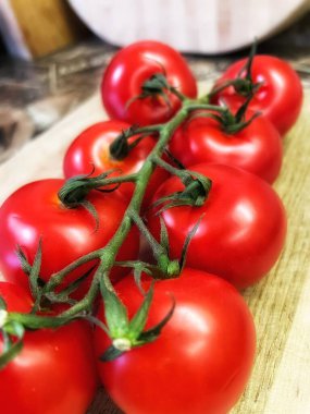 Masada kırmızı domates, domates, vegan, sağlık, organik, mutfak, masa, yemek, Ukrayna, Ukrayna 