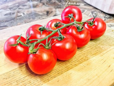 Masada kırmızı domates, domates, vegan, sağlık, organik, mutfak, masa, yemek, Ukrayna, Ukrayna 