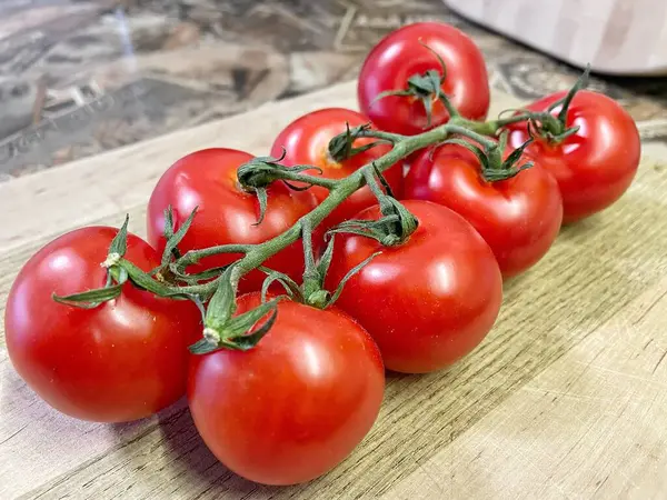 Masada kırmızı domates, domates, vegan, sağlık, organik, mutfak, masa, yemek, Ukrayna, Ukrayna 