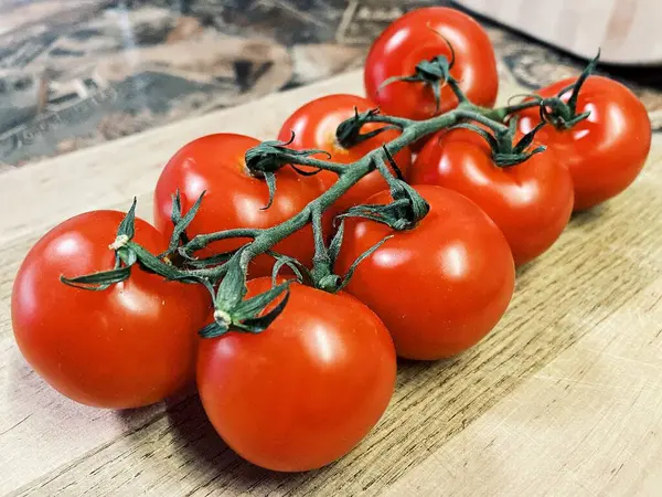 Masada kırmızı domates, domates, vegan, sağlık, organik, mutfak, masa, yemek, Ukrayna, Ukrayna 