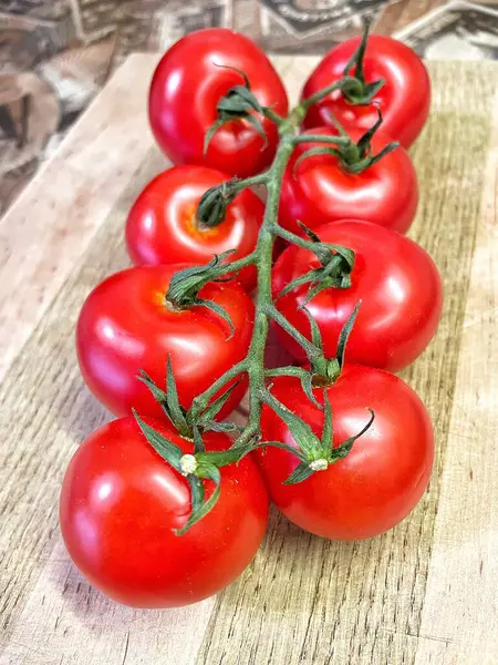 Masada kırmızı domates, domates, vegan, sağlık, organik, mutfak, masa, yemek, Ukrayna, Ukrayna 