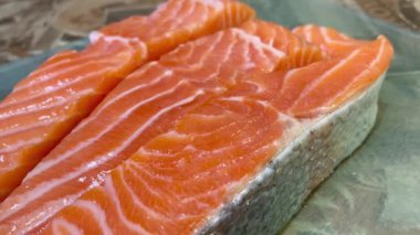 Taze kırmızı balık, somon, deniz ürünleri, sağlıklı yiyecekler, omega
