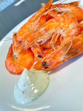 İştah açıcı kral karidesleri, karides, deniz ürünleri.