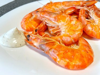 İştah açıcı kral karidesleri, karides, deniz ürünleri.