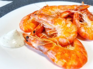 İştah açıcı kral karidesleri, karides, deniz ürünleri.