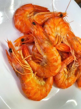 İştah açıcı kral karidesleri, karides, deniz ürünleri.