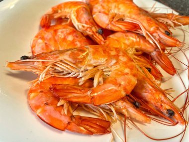 İştah açıcı kral karidesleri, karides, deniz ürünleri.