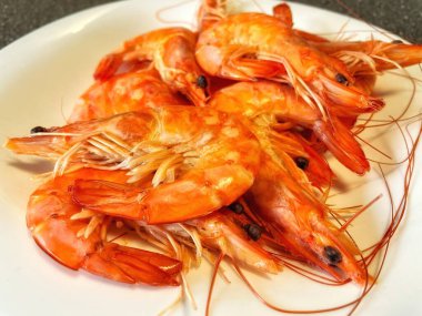 İştah açıcı kral karidesleri, karides, deniz ürünleri.